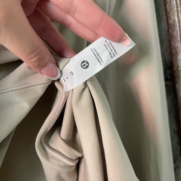 NWT Lululemon Wundermost Ultra-Soft Nulu Square Neck Bodysuit In Mojave … - Picture 9 of 9